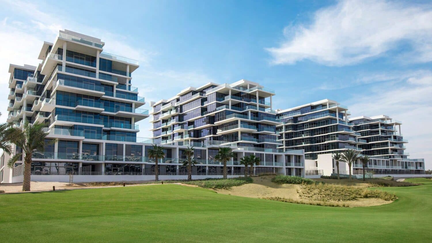 Damac Hills - Golf Town, Damac Hills, Dubai, photo 2