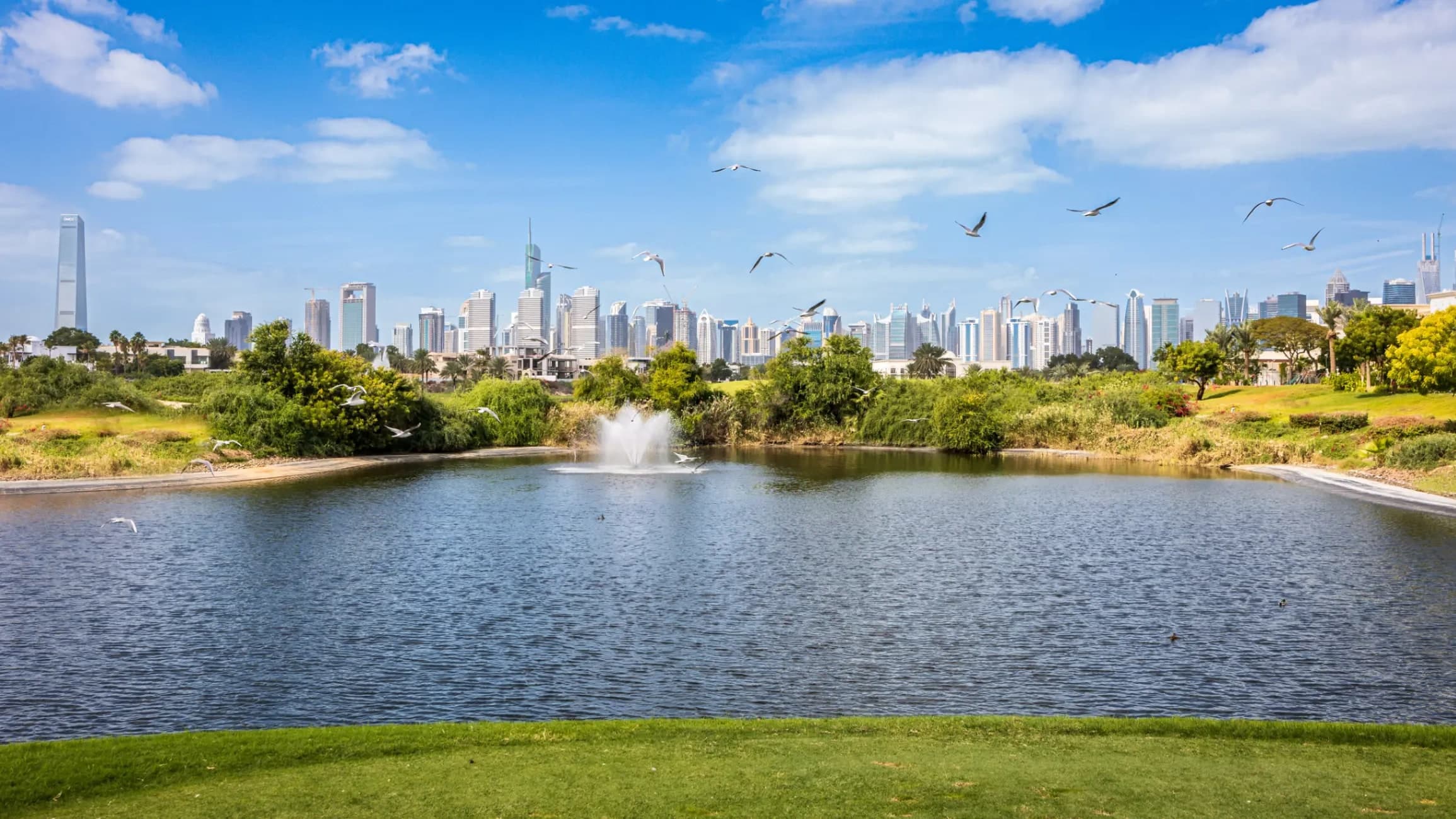 Emirates Hills, Dubai